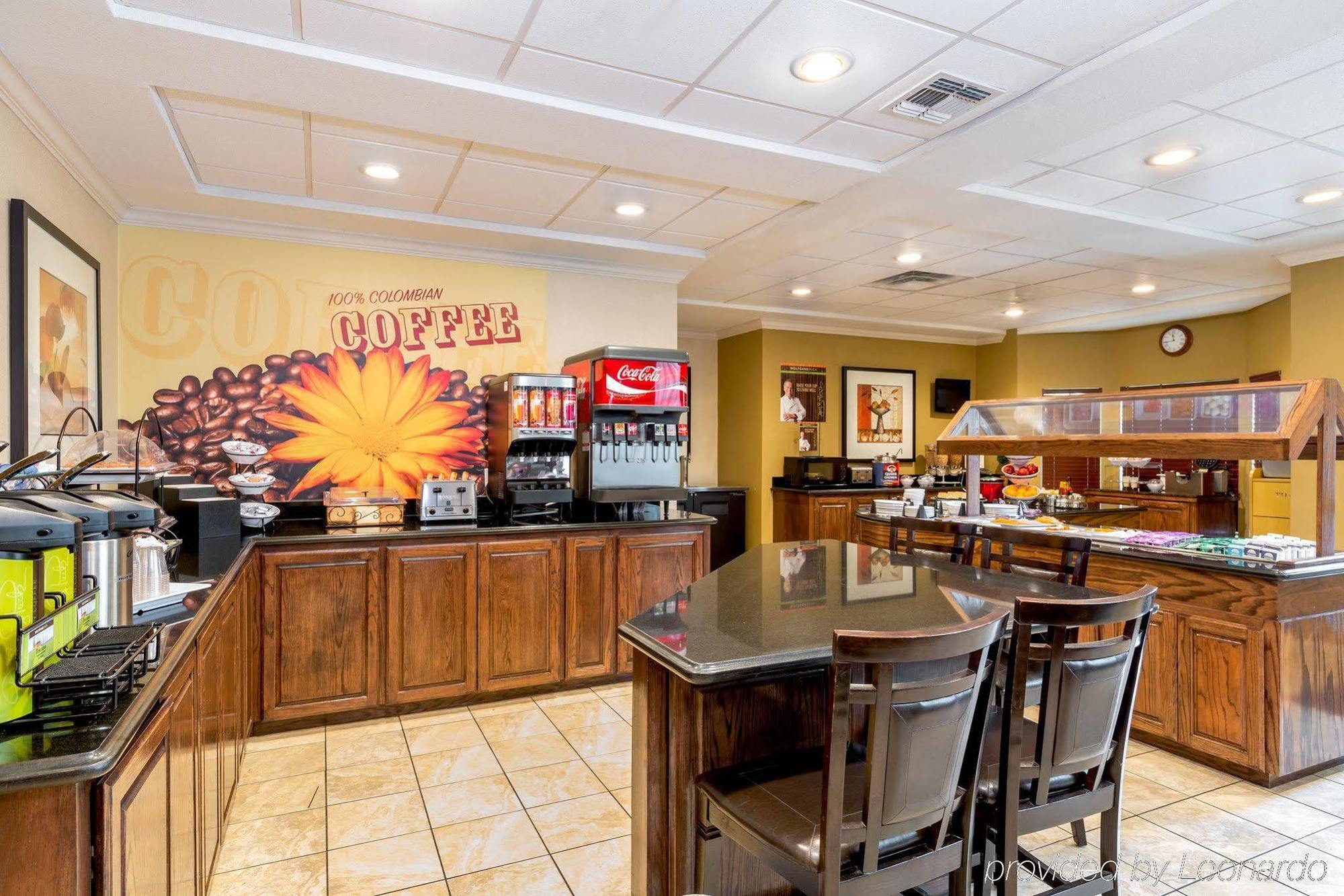 Staybridge Suites Mcallen By Ihg Εξωτερικό φωτογραφία